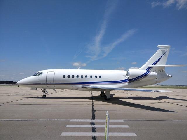 vt-tat-dassault-falcon-side